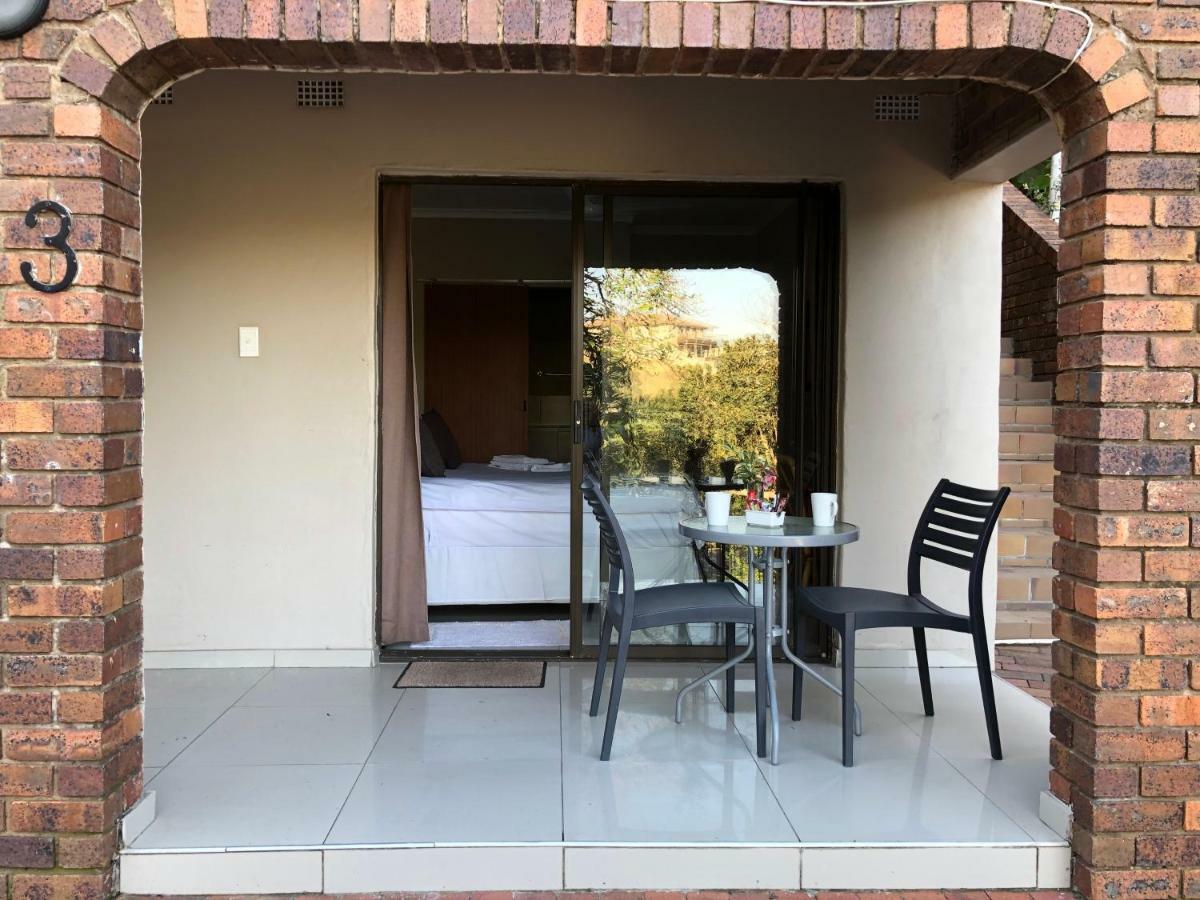 Seaside 3* Ballito